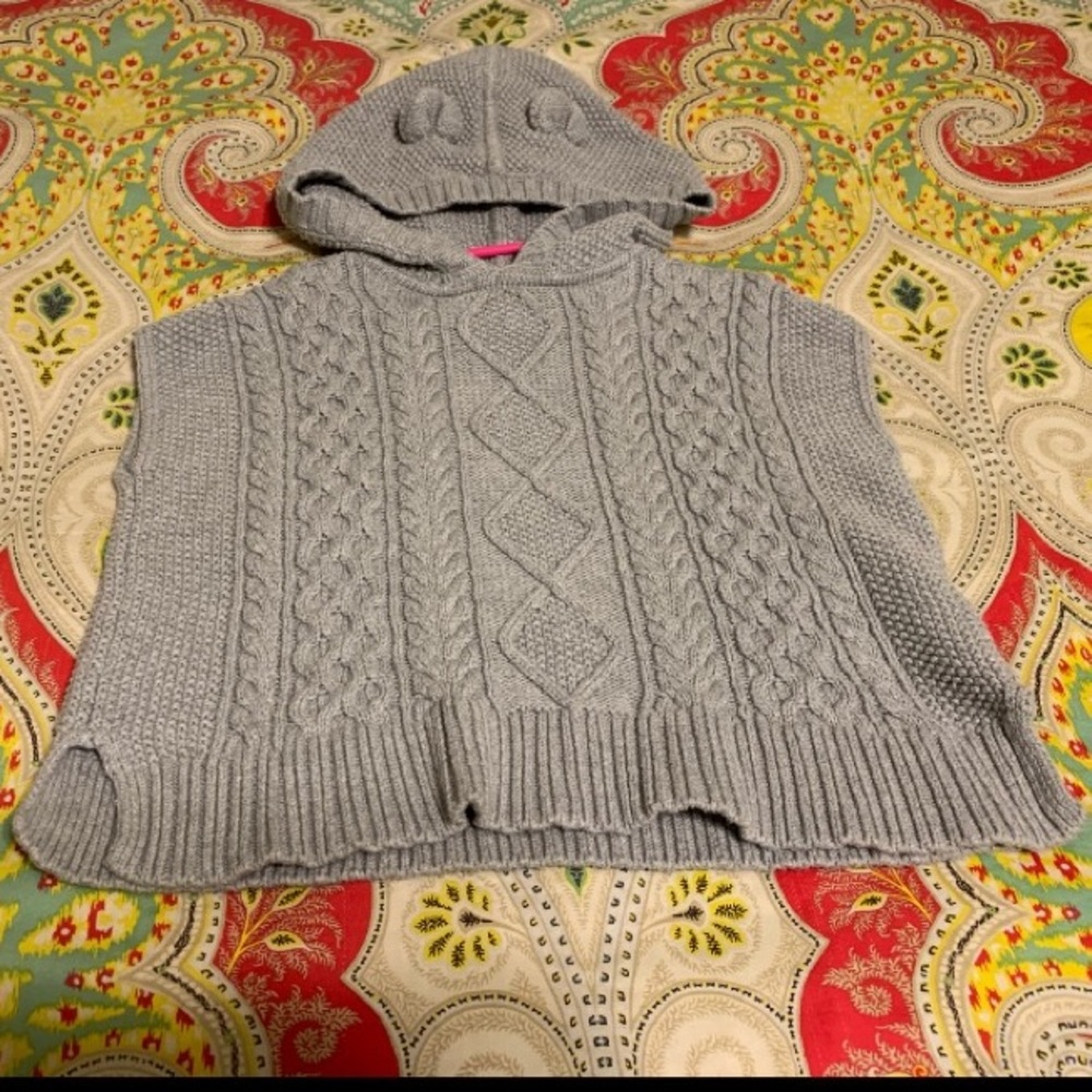 Babygap sweater headed poncho